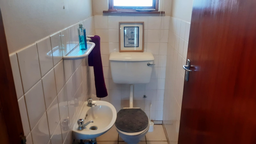 To Let 3 Bedroom Property for Rent in Dana Bay Western Cape